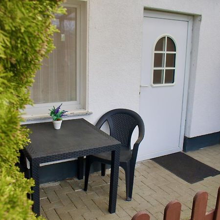 Schoener Gartenbungalow Зеллин Экстерьер фото
