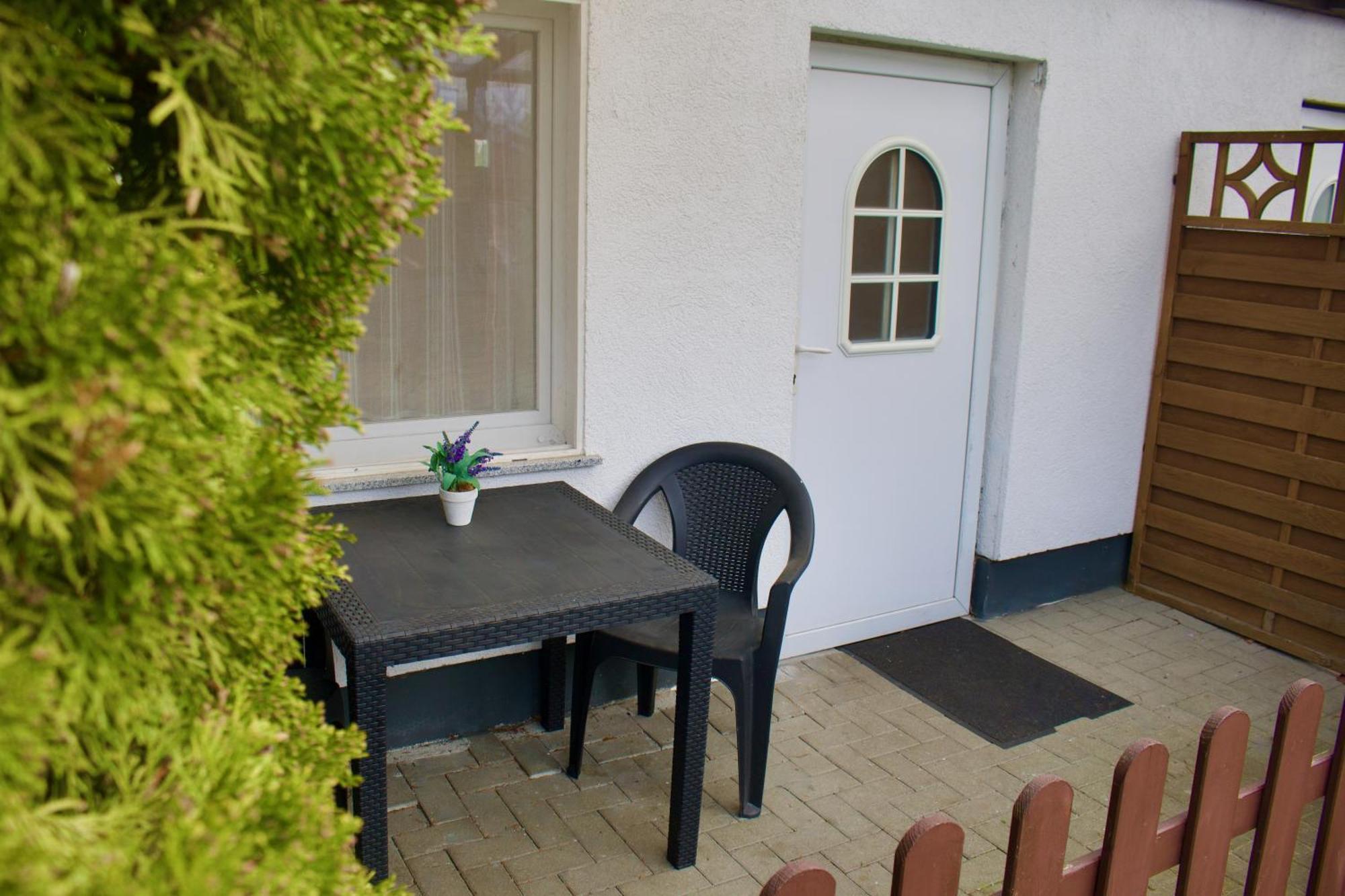 Schoener Gartenbungalow Зеллин Экстерьер фото